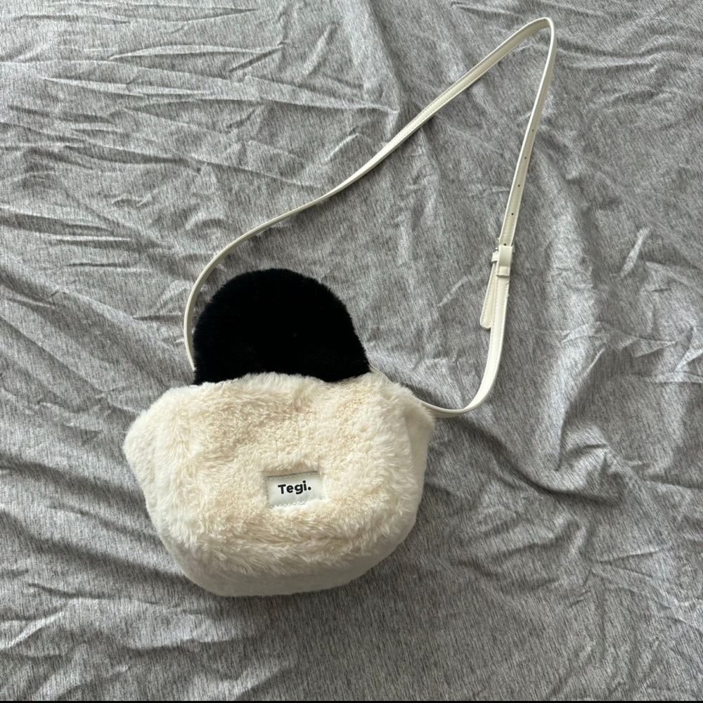 Tegi Fur Bag from Korea Viral Y2K Kpop Demon Hunters Puffy
